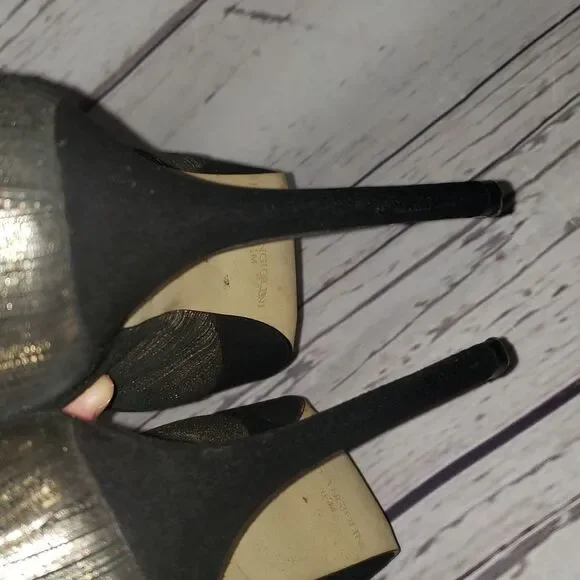 Enzo Angiolini Super Cute Eatava Leather Heels - Picture 8 of 11